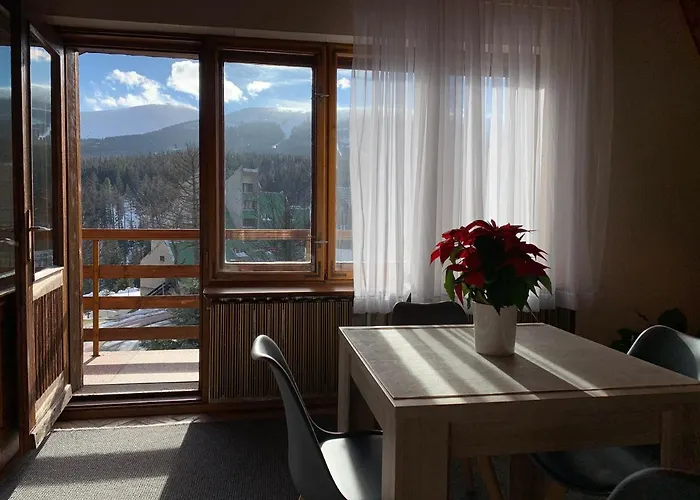 Paradise Gorny Restauracja Viva La Pizza Przy Wyciagu Na Kope Gasthof 3*