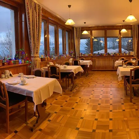 Paradise Gorny Restauracja Viva La Pizza Przy Wyciagu Na Kope Guest house