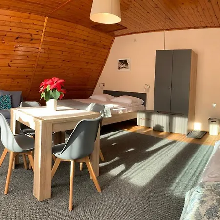 Guest house Paradise Gorny Restauracja Viva La Pizza Przy Wyciagu Na Kope Karpacz